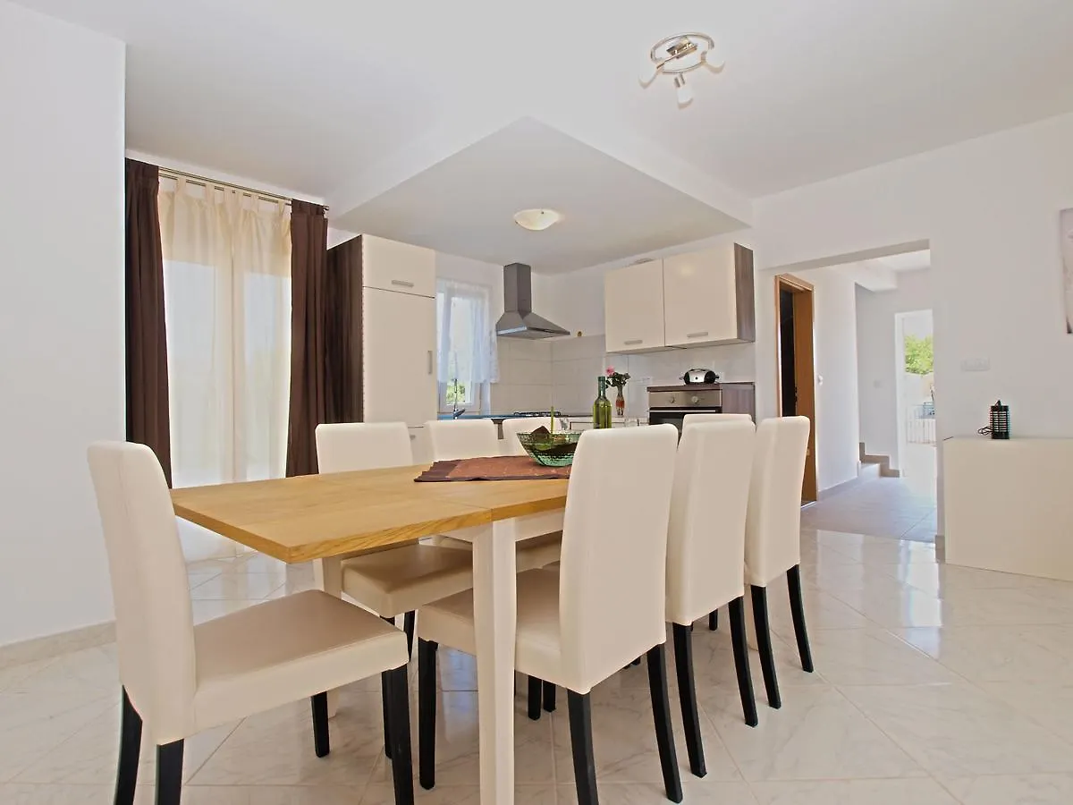 House Andrej 1372 Villa Medulin