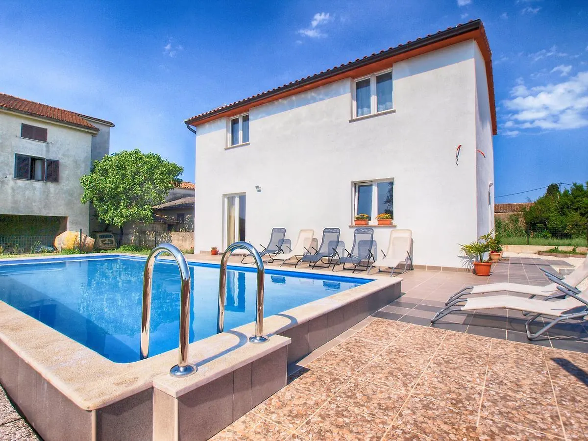 House Andrej 1372 Villa Medulin