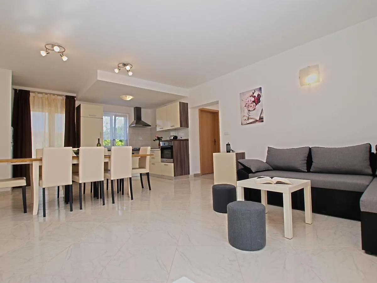 House Andrej 1372 Villa Medulin