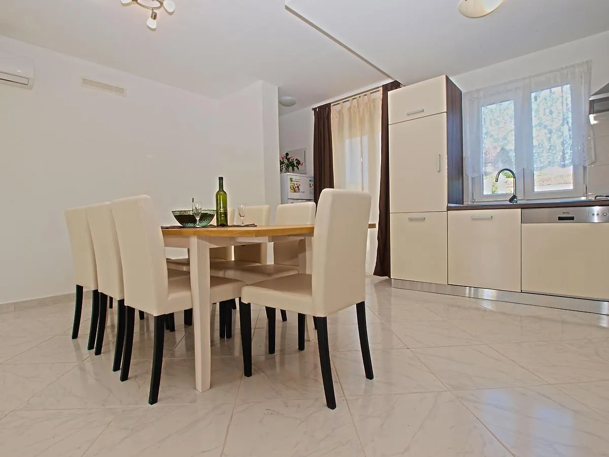 House Andrej 1372 Villa Medulin 0*,
